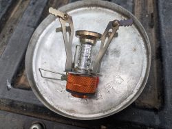 Gear Review – Generic $10 canister stove