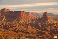 Potholes and canyon rims